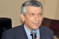 بابا احمد يدعو الولاة لدعم قطاع التربية للإسراع في انجاز المشاريع المتأخرة للثانويات