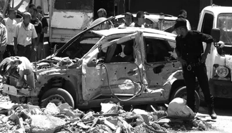 توقيف إرهابي‮ ‬يقود عصابة مختصة في‮ ‬سرقة السيارات بالعاصمة لاستعمالها في‮ ‬عمليات انتحارية