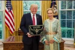 الملك المغربي يمنح “الوسام المحمدي” لترامب
