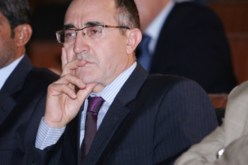 أعضاء النادي الرياضي الهاوي لمولودية الجزائر أمام الصحافة أمام الصحافة يوم الثلاثاء