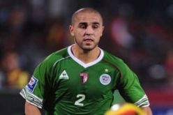 مشاركة مجيد بوقرة في تربص باريس غير مؤكدة