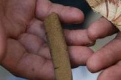 توقيف ثلاثة أشخاص من بينهم إمرأة متورطين في قضية الحيازة و المتاجرة بالمخدرات