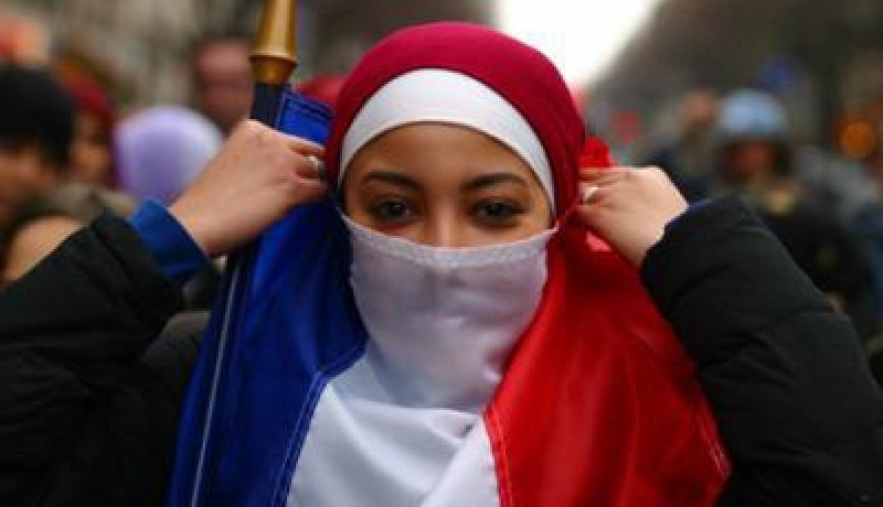 معتنقو الإسلام في أوربا غالبيتهم من الخبراء والباحثين والمثقفين