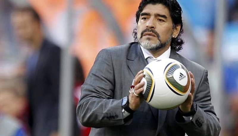 الوصل الإماراتي يجدد ثقته بأحلام مارادونا