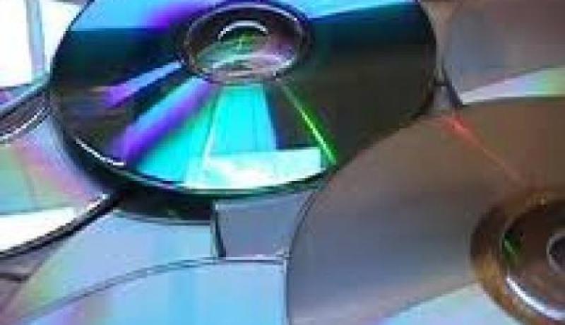 حجز 1550 مصنف فني مقلد بالمدية وإيقاف ثلاثة أشخاص مشتبه فيهم