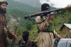 طالبان تأسر 13 جنديا أفغانيا