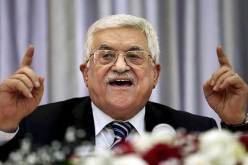 الرئيس الفلسطيني يطالب نظيره الأمريكي بعدم نقل السفارة الأمريكية للقدس