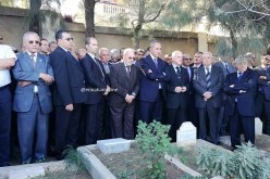 بالصور تشييع جنازة الوزير الأسبق العربي دماغ العتروس بمقبرة الشراقة
