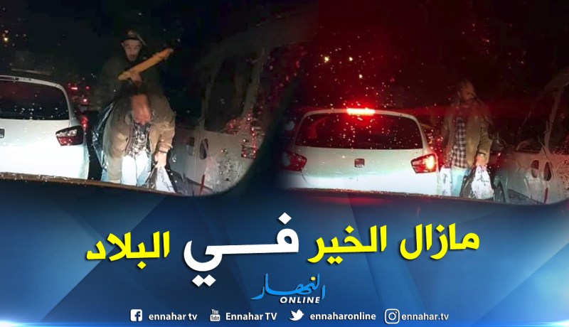 بالصور.. متطوعون يوزعون المياه والمأكولات على العائلات العالقة بسبب الفياضانات بتادمايت