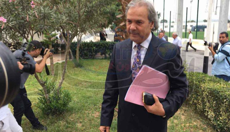 ماجر يرد على إشاعة تدخّل الحكومة في تنصيبه.. !