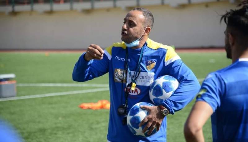 رسميا.. طلاق بالتراضي بين بارادو والمدرب مالك