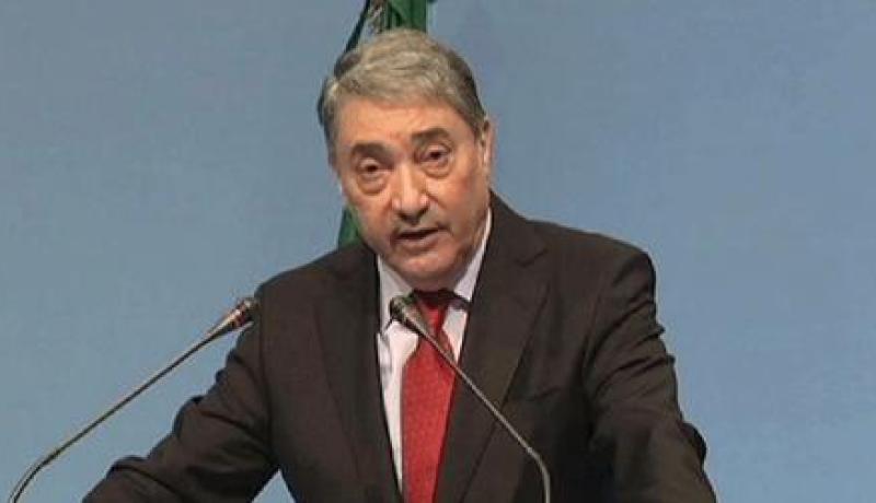 بن فليس يعد من أدرار باعادة النظر في التقسيم الادراي