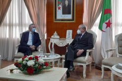 تشجيع تبادل الزيارات والوفود الجامعية بين الجزائر وفرنسا