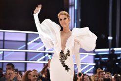 سيلين ديون تخطف الأنفاس في حفل بيلبورد