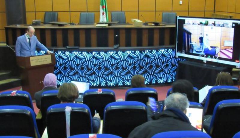 دورة تدريبية لفائدة المكلفين بالإتصال على مستوى مديريات الصحة حول التلقيح ضد كورونا