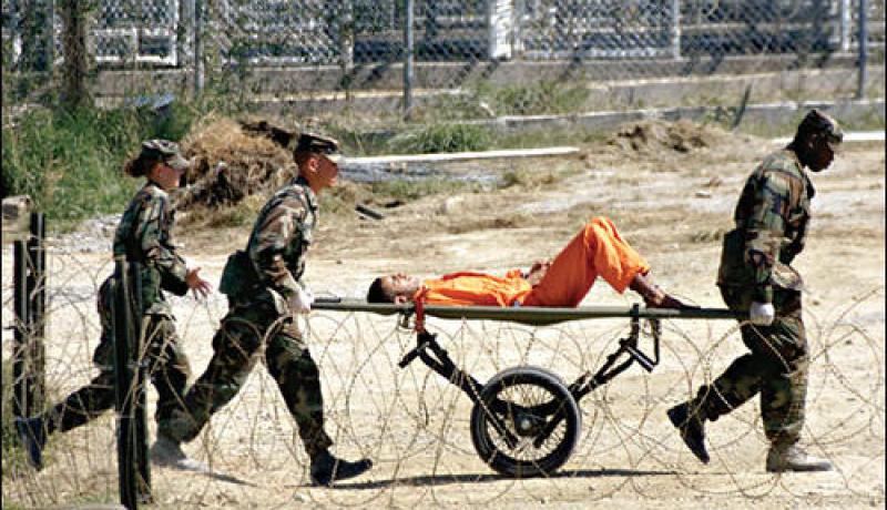 إدارة بايدن تعول إغلاق قاعدة غوانتانامو