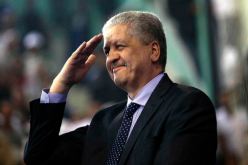 عبد المالك سلال يمثل الجزائر في مسيرة ضد الارهاب بتونس