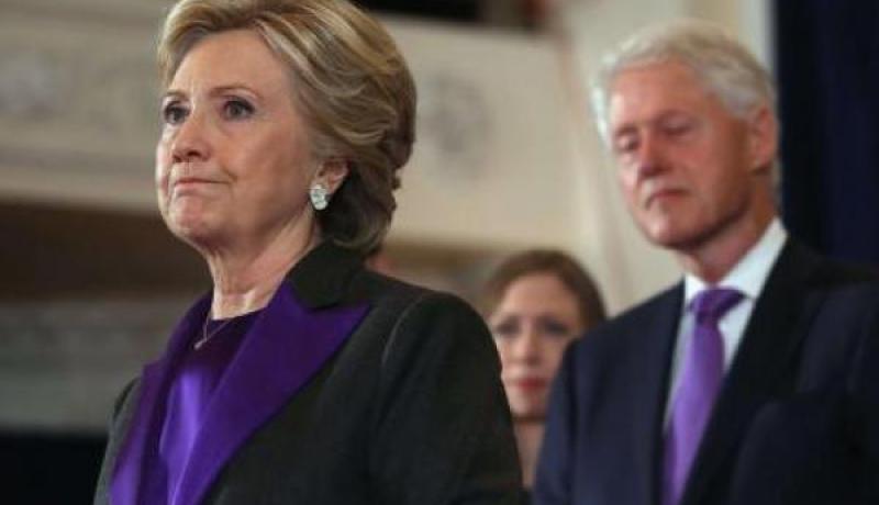 هيلاري كلينتون تطلق زوجها