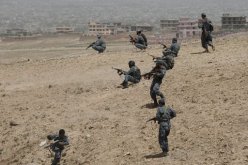 مقتل 17 مسلحا في هجوم على مبنى حكومي بجنوب أفغانستان