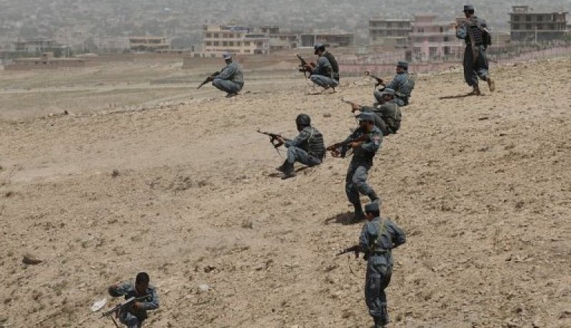 مقتل 17 مسلحا في هجوم على مبنى حكومي بجنوب أفغانستان
