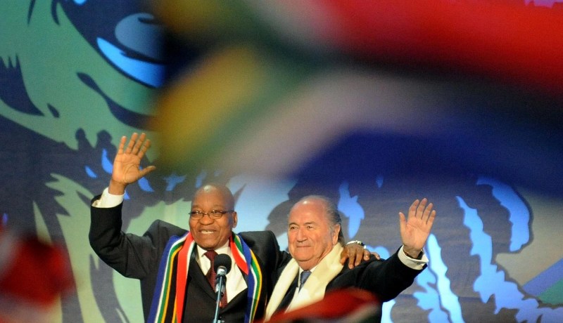 الفيفا تتهم جنوب افريقيا بدفع رشوة لاحتضان كأس عالم 2010