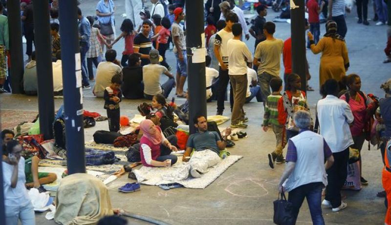 النمسا و ألمانيا تسمحان للمهاجرين بالدخول لبلدهما