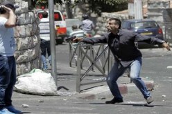 مستوطن إسرائيلي يقتل شاباً فلسطينياً جنوب الضفة الغربية