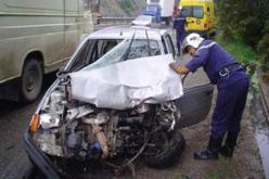 أربعة قتلى و جريح في حالة خطيرة في حادث انحراف سيارة  بتيزي وزو