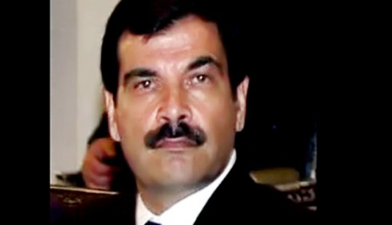 والدة الأسد وشقيقته في طرطوس لتشييع آصف شوكت