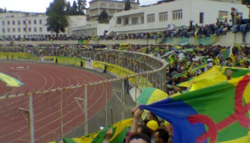 ضمان النقل و تذاكر الدخول إلى ملعب تشاكر لأنصار شبيبة القبائل