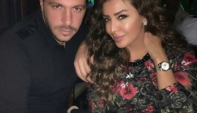بالصور- أمل بوشوشة تحتفل بعيد زواجها في أجواء رومانسية