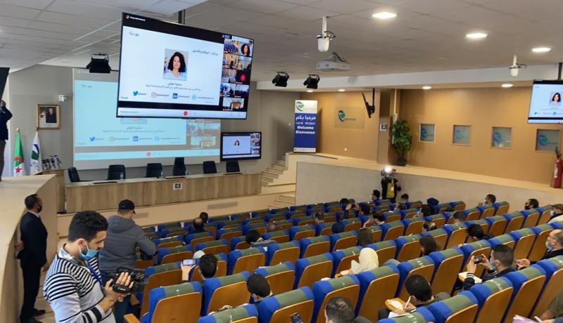 انطلاق الدورة التكوينية حول الذكاء الإصطناعي في قاعات التحرير