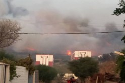 بالفيديو والصور..فرار عشرات العائلات ببومرداس جراء حرائق الغابات