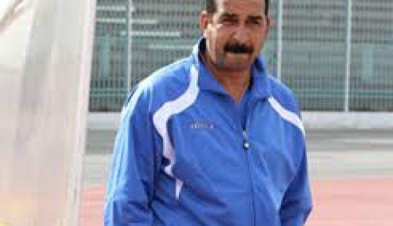 عبد الكريم لطرش يستقيل من العارضة الفنية لشباب عين الفكرون