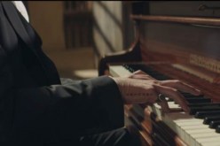 وشم عمرو دياب الجديد يشعل مواقع التواصل الإجتماعي