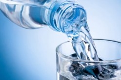 «الجزائريون يشربون مياها معدنية غير مراقبة في مخابر الدولة!»