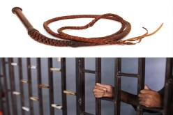 حدث هذا في السعودية.. احتجوا على تأخر أجورهم فكان مصيرهم السجن والجلد