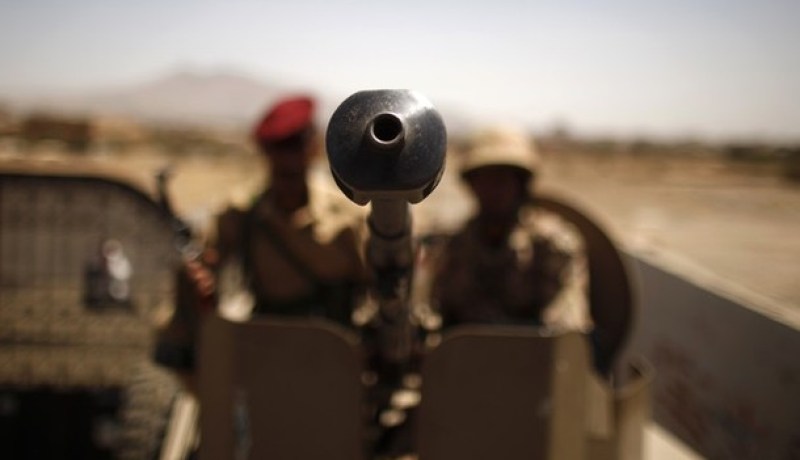 مسلحون مجهولون يختطفون مسؤولا حكوميا شرق صنعاء