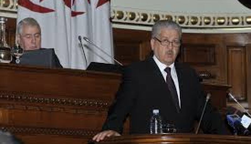 المصادقة بالأغلبية على مخطط عمل الحكومة بمجلس الأمة