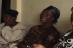 بالفيديو: قناة كاميرونية تنقل أجواء حزن عائلة ايبوسي على فقدانه