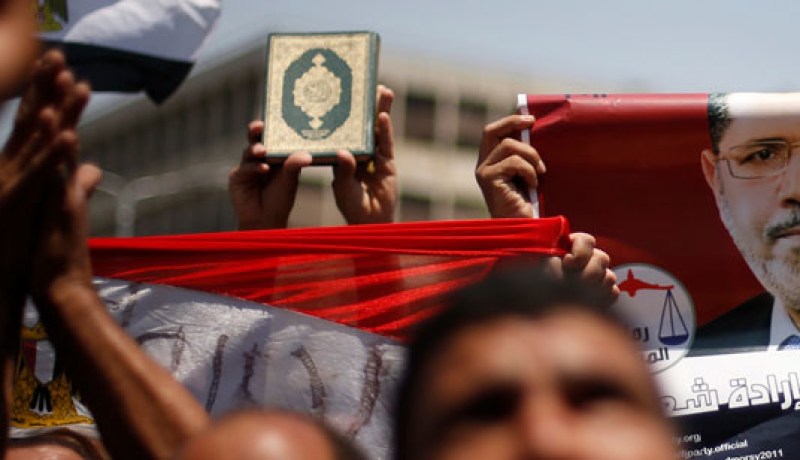 قيادي في جماعة الاخوان: الجيش المصري خط احمر