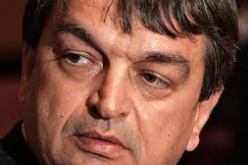 جيروم شامبين يعلن رسميا اعتزامه خوض رئاسيات الفيفا أمام جوزيف بلاتر