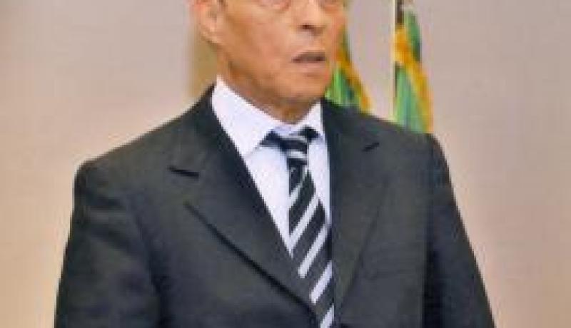 بوتفليقة يعين ولد خليفة لتمثيله في قمة أبوجا حول الاستثمار في إفريقيا