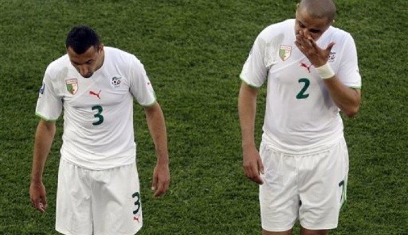 لقطات مصورة من مبارة الجزائر ضد سلوفينيا