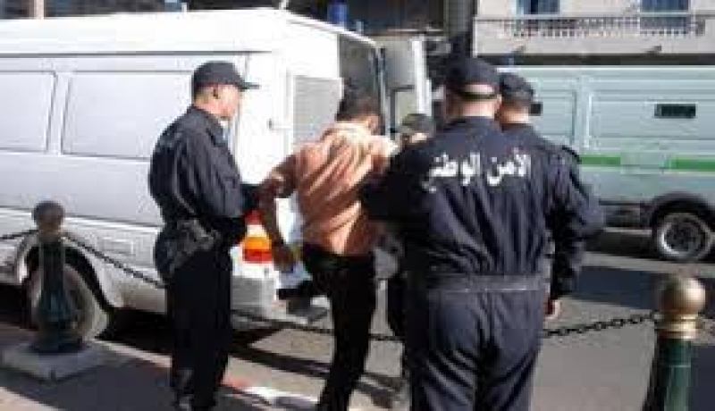 الشرطة توقف 6 أشخاص بزالدة لتورطهم في قضايا إجرامية مختلفة