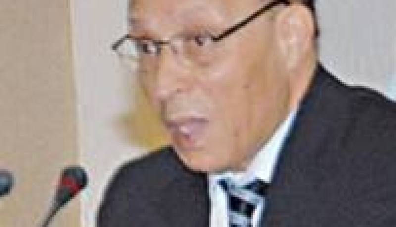 ولد خليفة يمثل الرئيس بوتفليقة في المنتدى الاقتصادي لدافوس