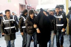 تركيا تعتقل 14 روسيا كانوا يحاولون دخول سوريا