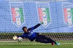 بوفون يغيب عن مباراة ايطاليا ضد انكلترا وسيريغو بدلا منه