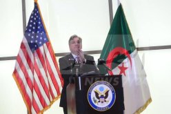 مغادرة 124 رعية أمريكي الجزائر