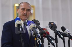 بلجود.. السلطات العمومية تسعى لإجبار الموظّف على الالتزام بواجباته عند أداء مهامه